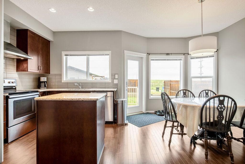 162 Cranford Park SE