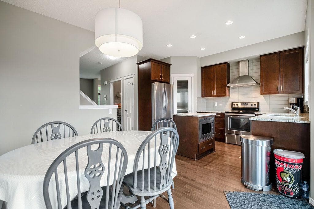 162 Cranford Park SE