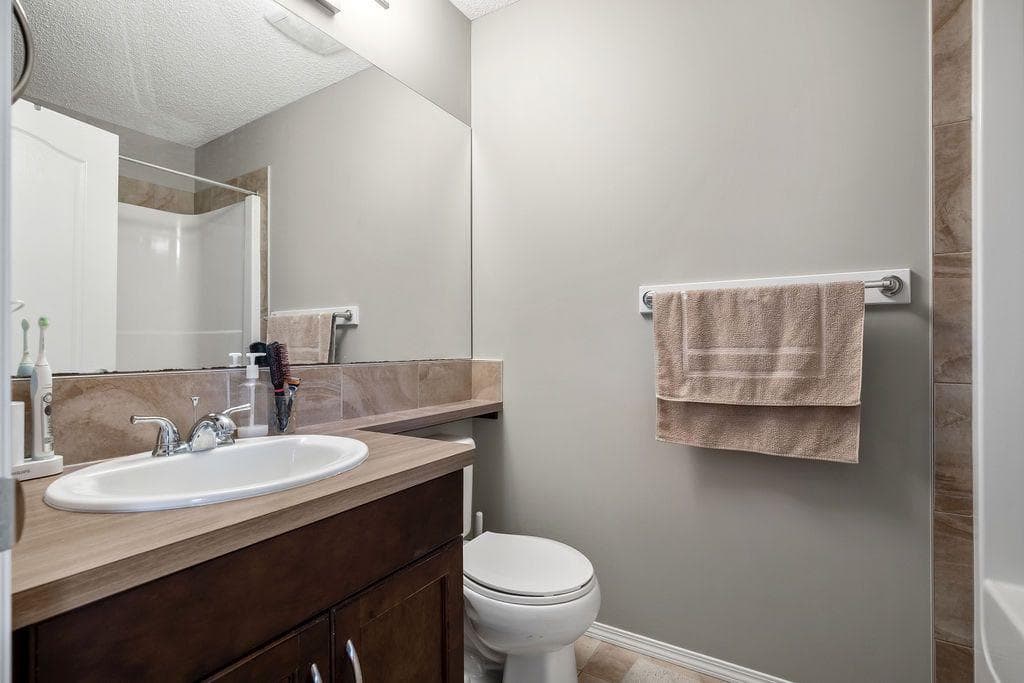 162 Cranford Park SE