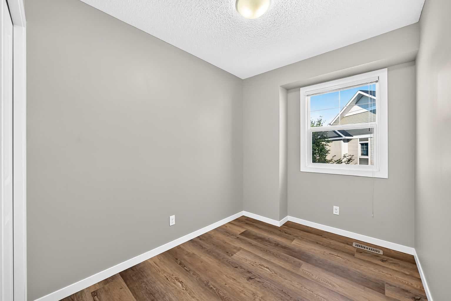 108 New Brighton Point SE