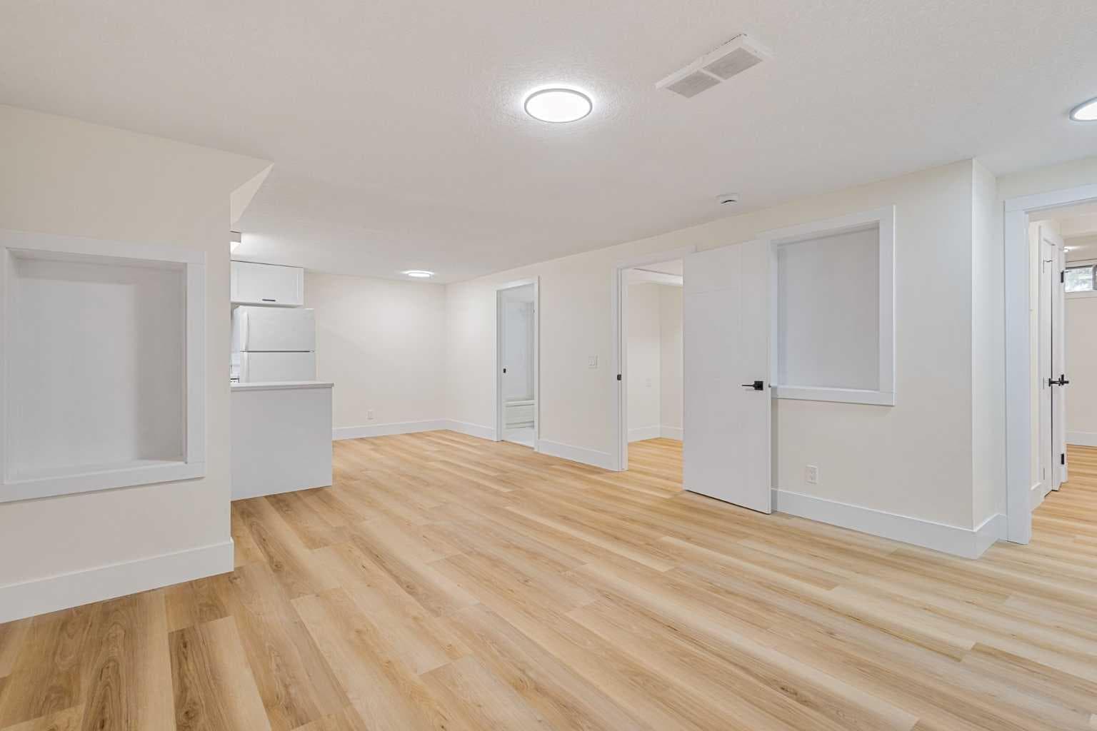 802, 700 Allen Street SE