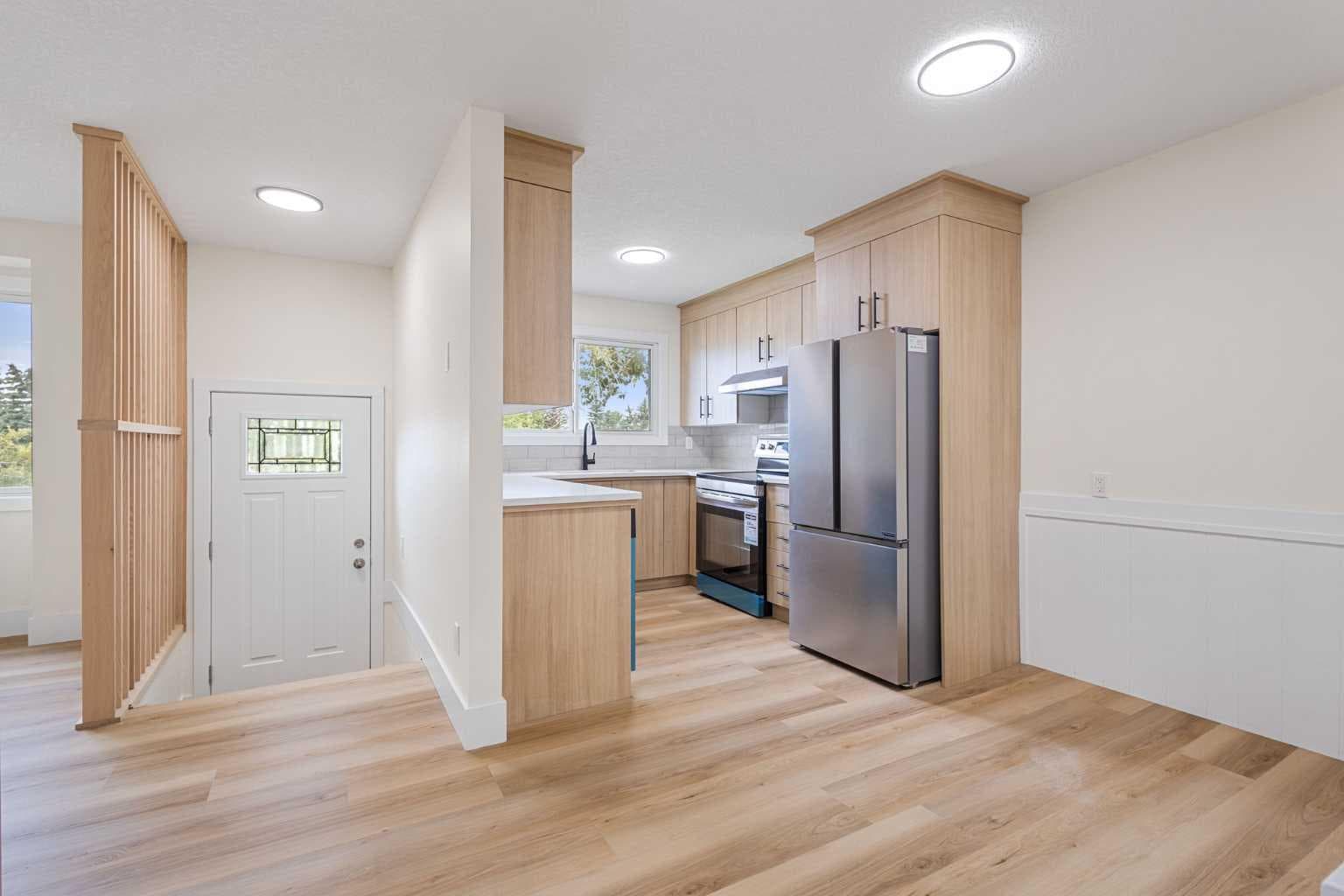 802, 700 Allen Street SE