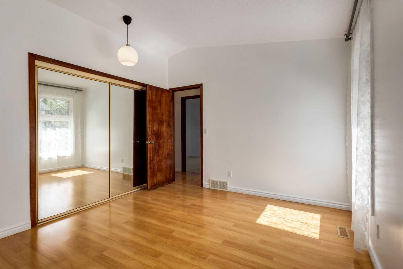 116 Bearberry Crescent NW