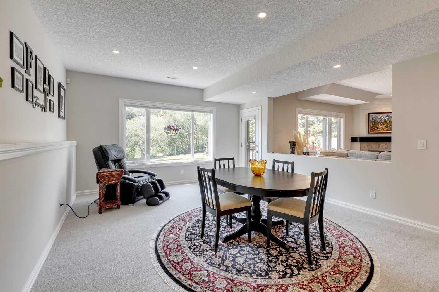 6 Patterson Close SW