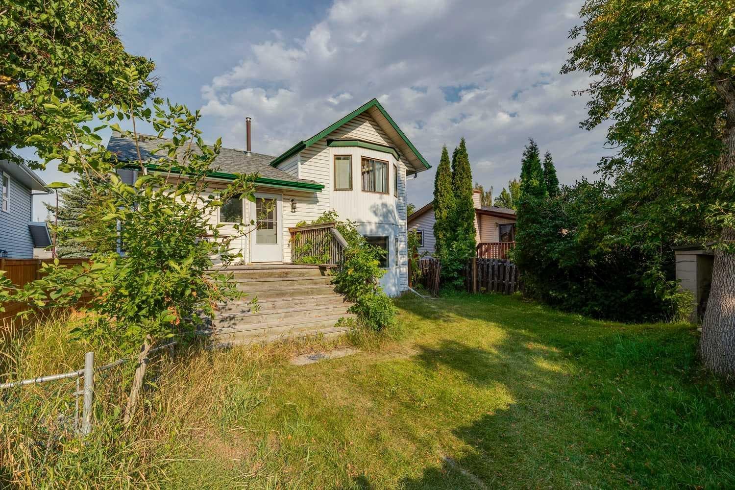 111 Riverbrook Road SE