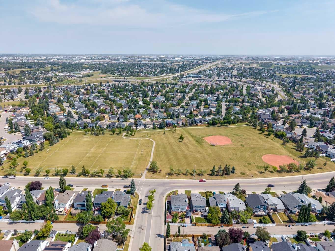 111 Riverbrook Road SE