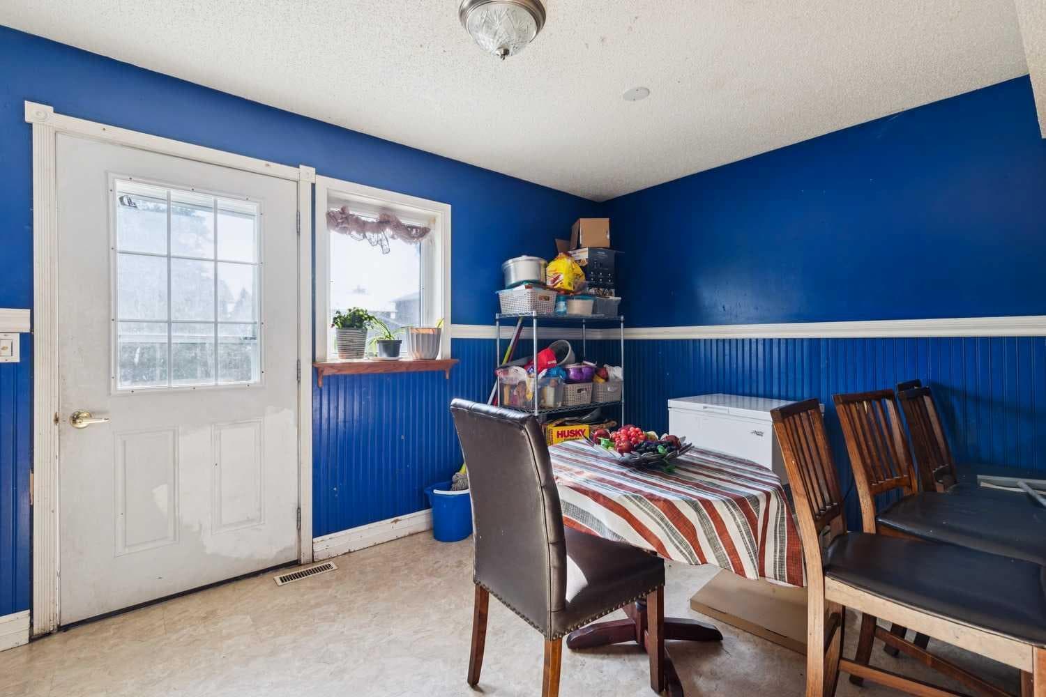 111 Riverbrook Road SE