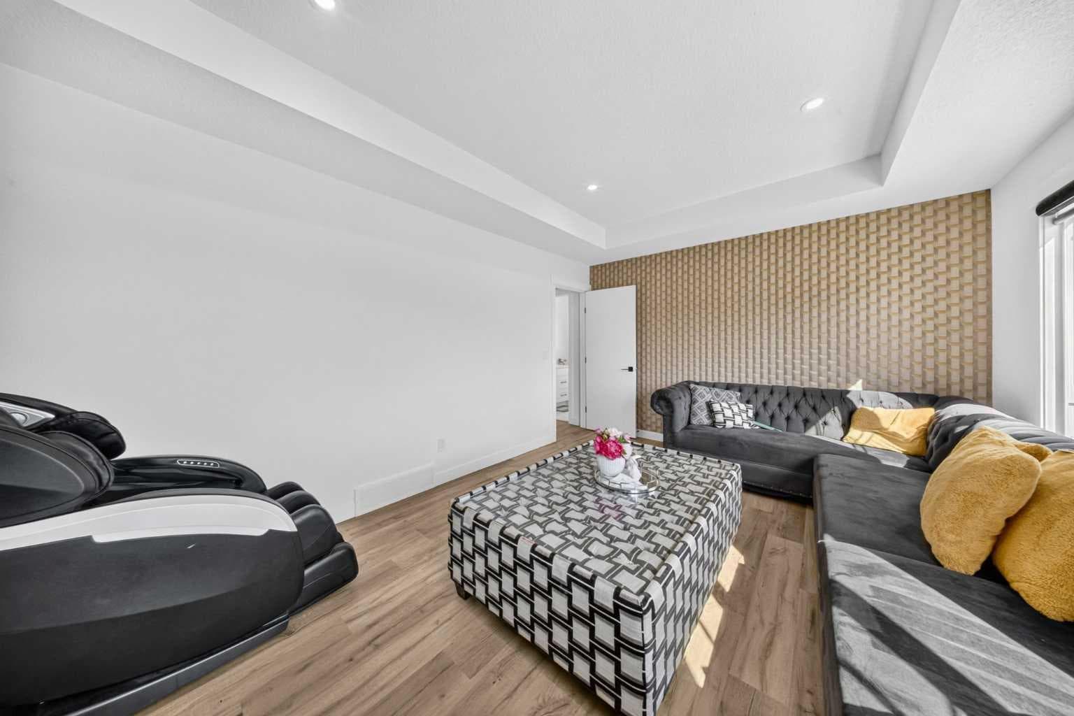 149 Baysprings Gardens 