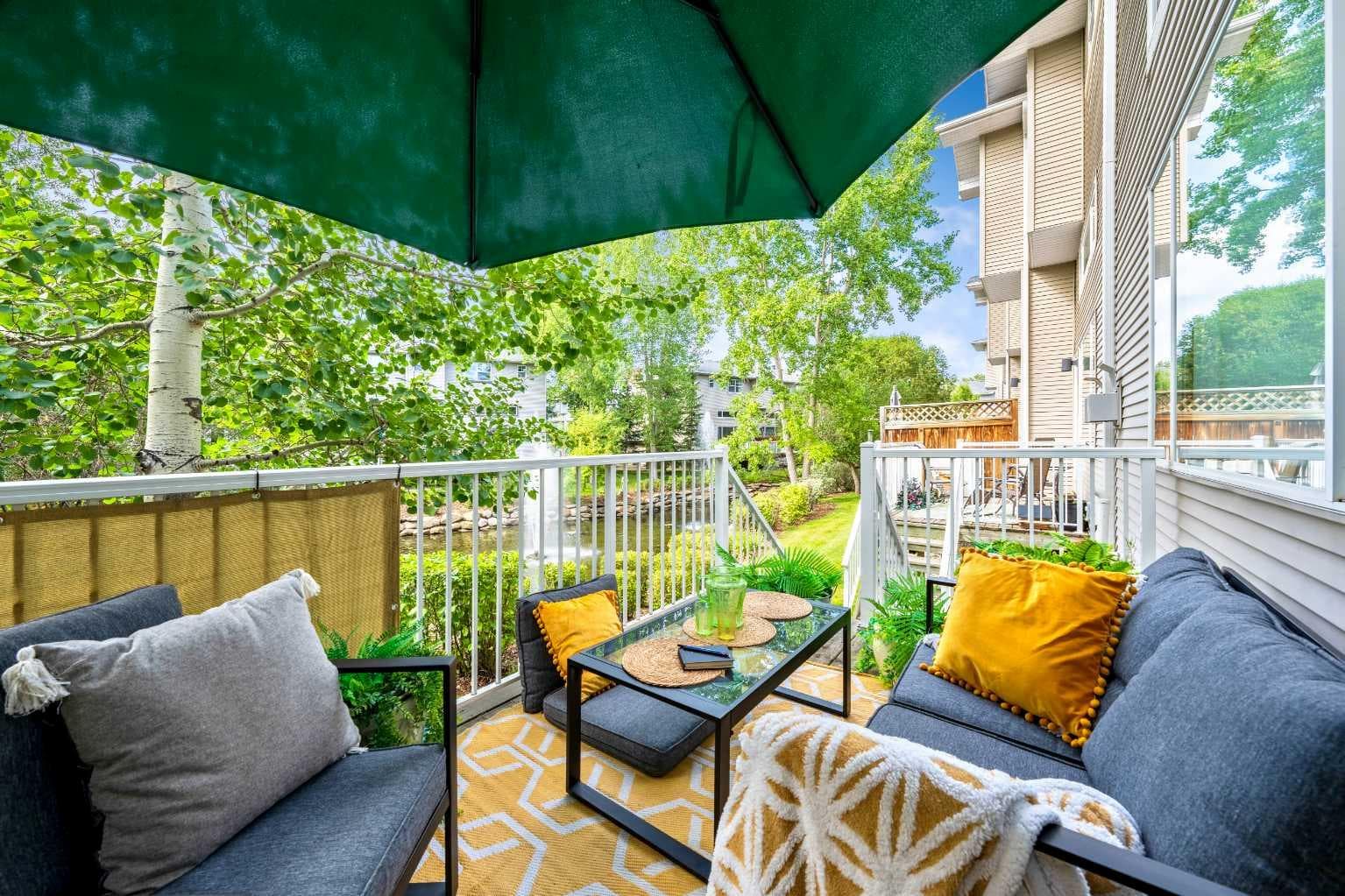 190 Inglewood Grove SE
