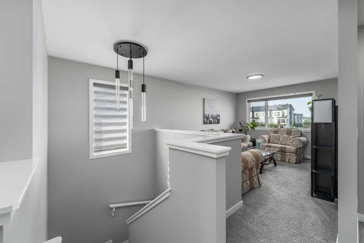 1161 Chinook Gate Bay SW