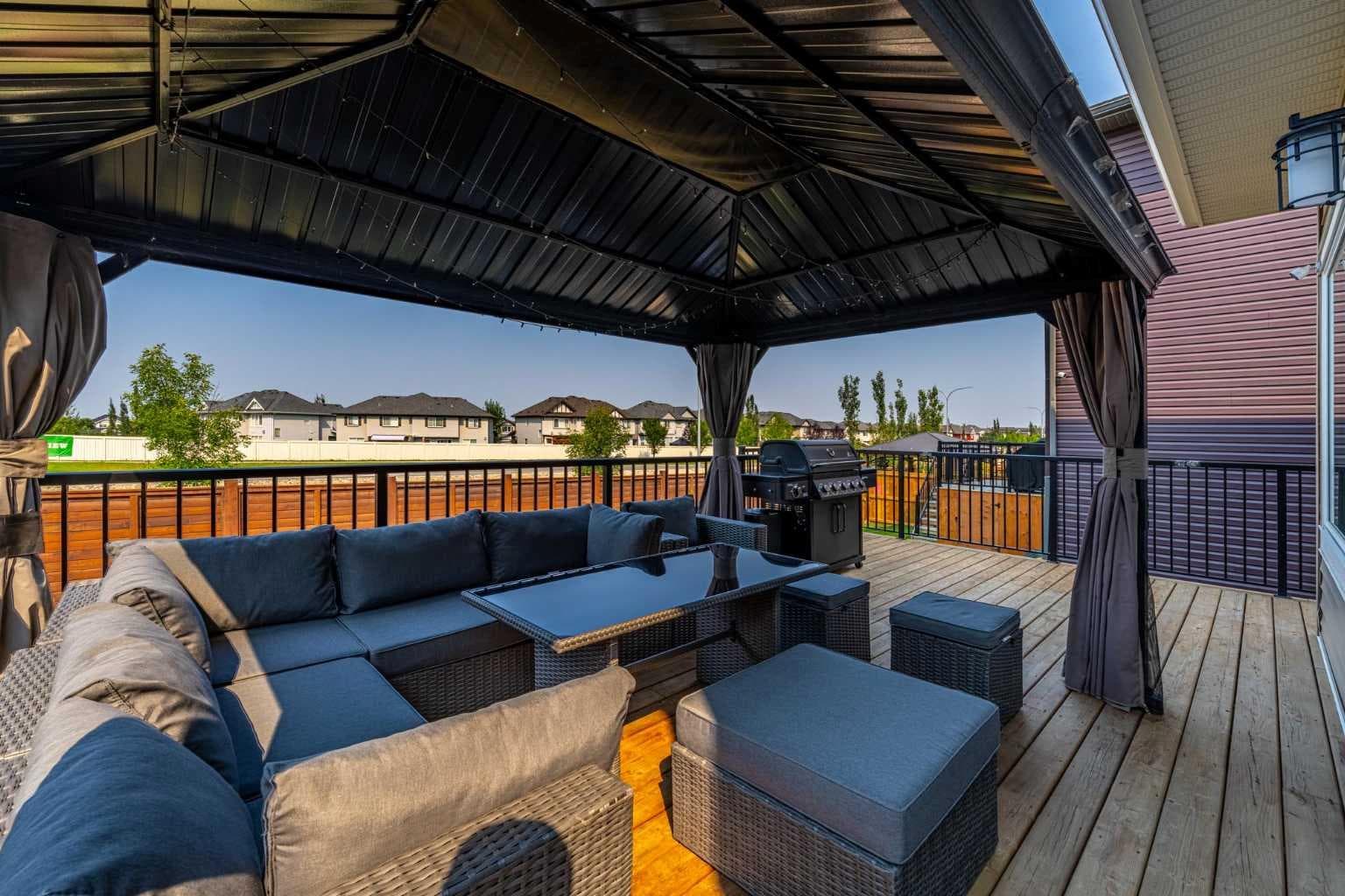 1161 Chinook Gate Bay SW