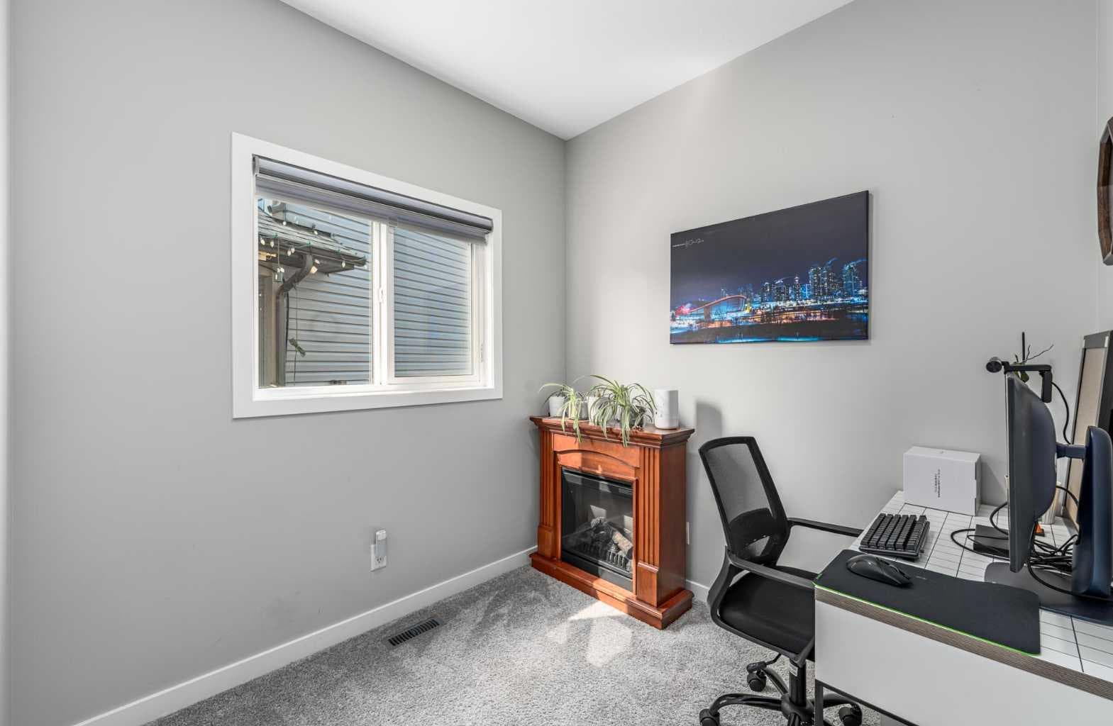 1161 Chinook Gate Bay SW