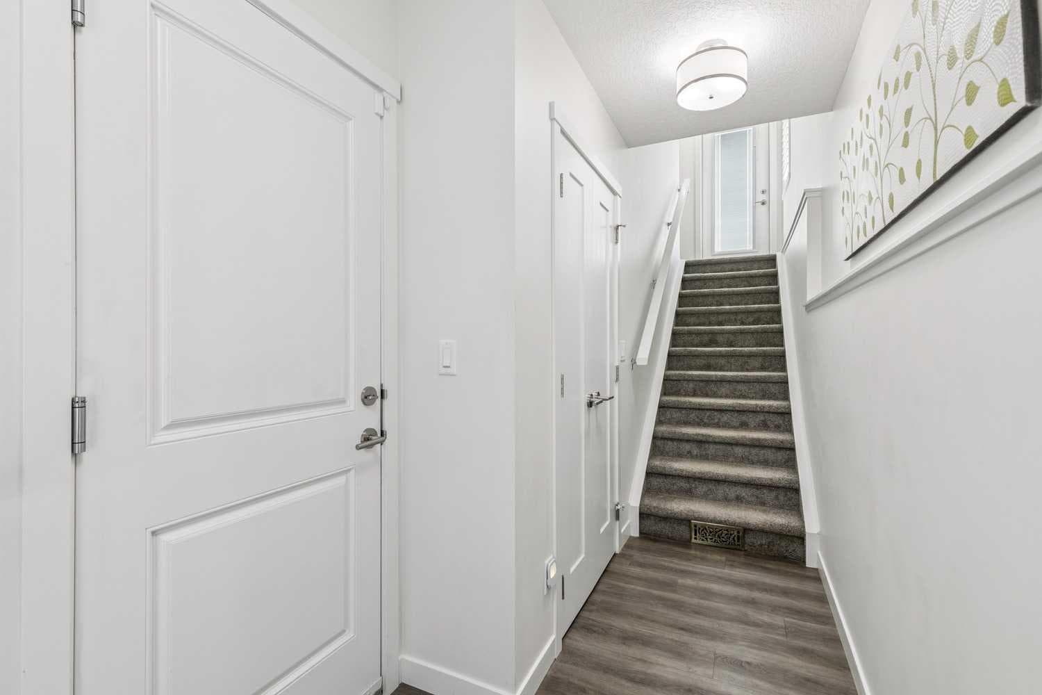 111 Shawnee Common SW