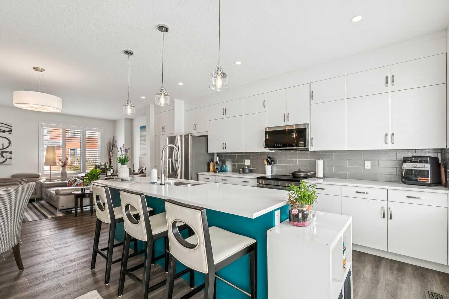 111 Shawnee Common SW