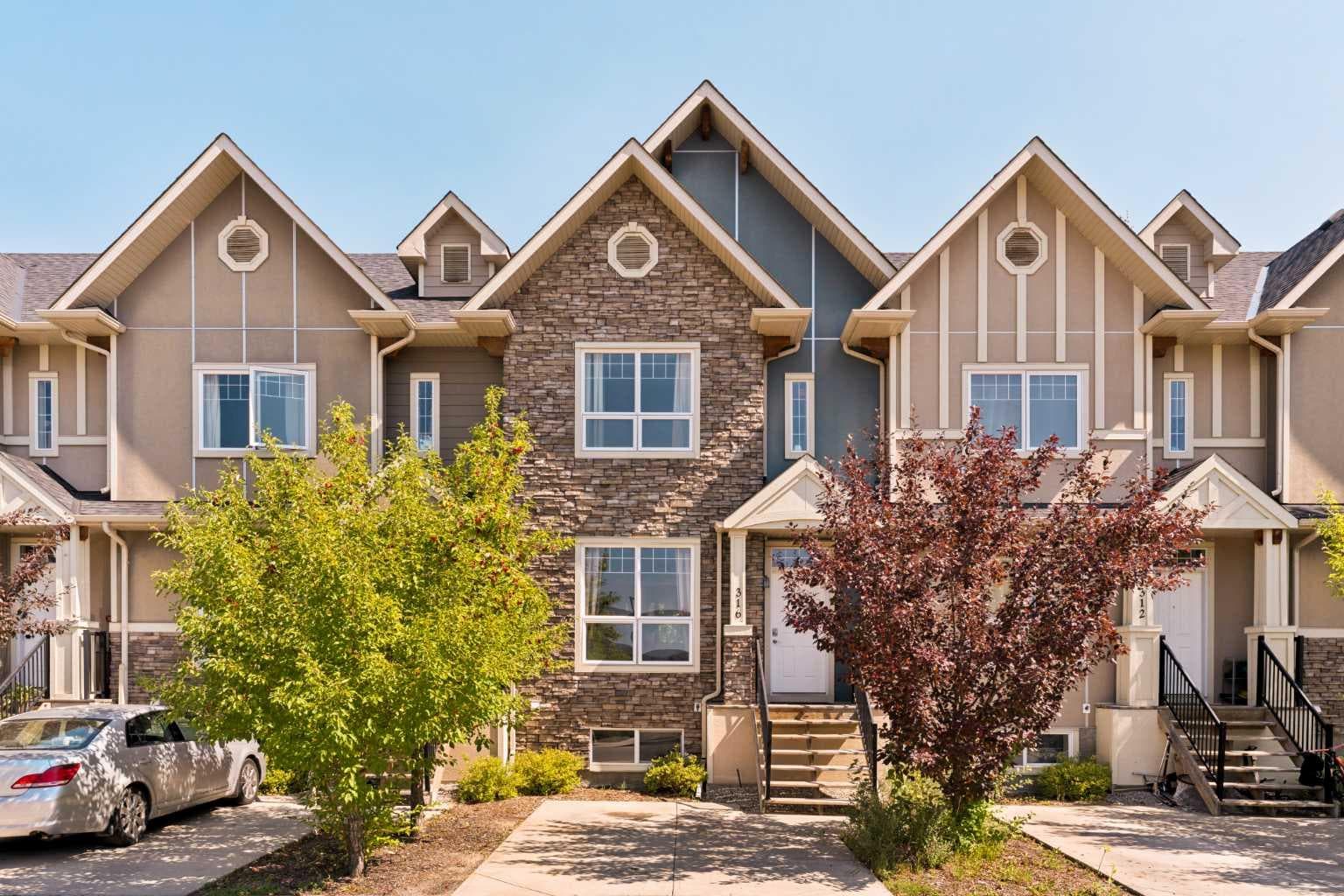 316 Cranfield Common SE