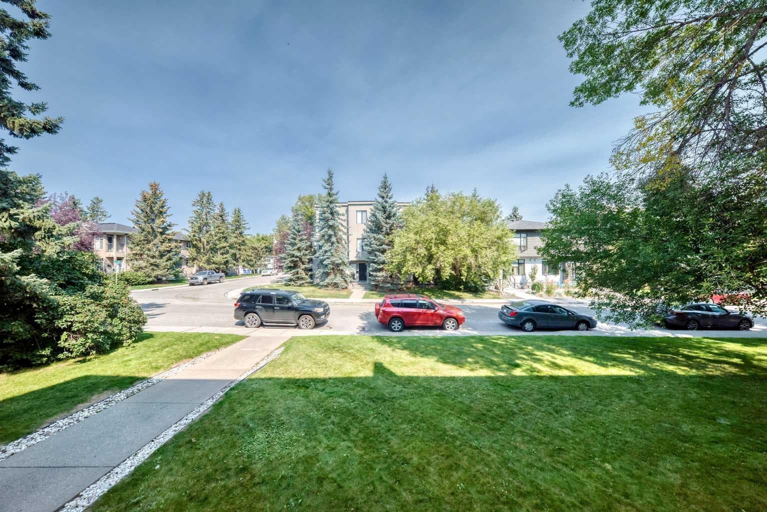 207, 635 56 Avenue SW