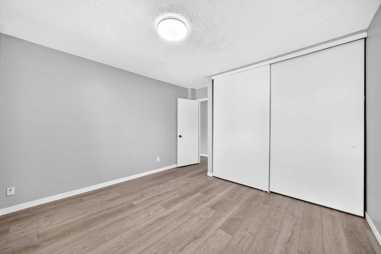 207, 635 56 Avenue SW