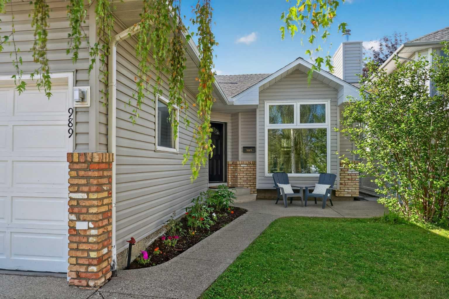 989 Macewan Valley Road NW