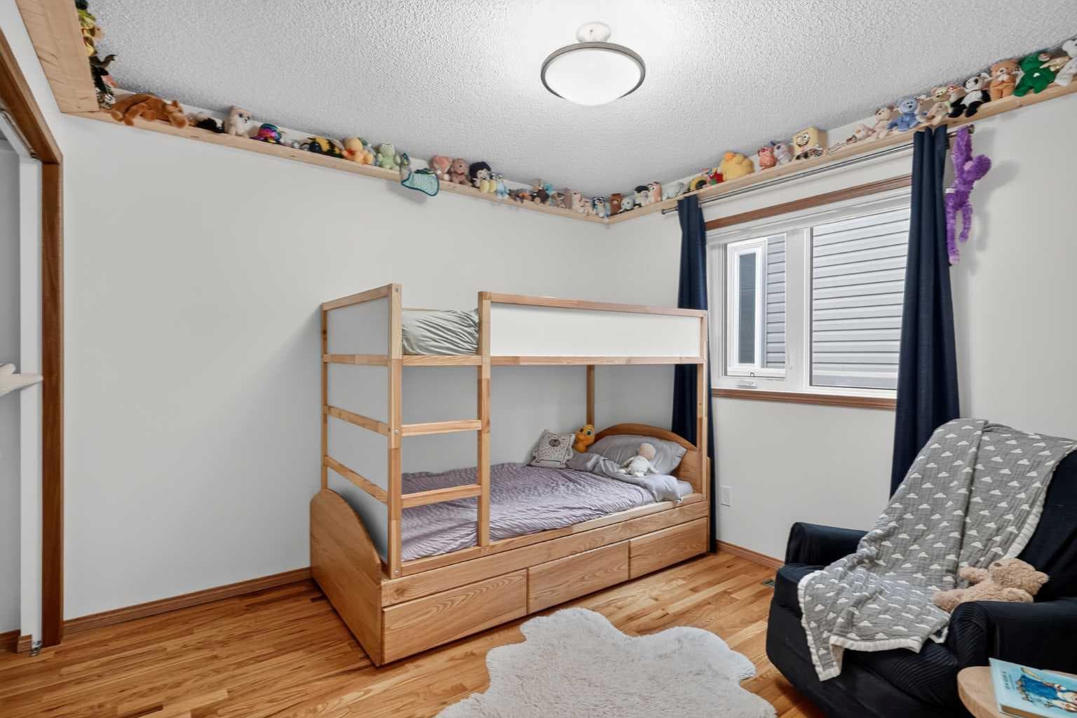 989 Macewan Valley Road NW