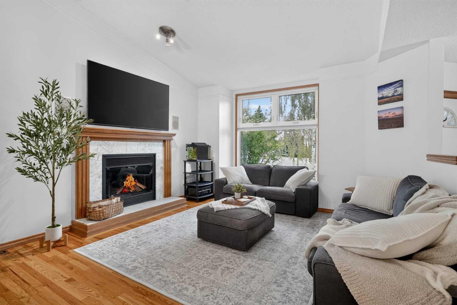 989 Macewan Valley Road NW