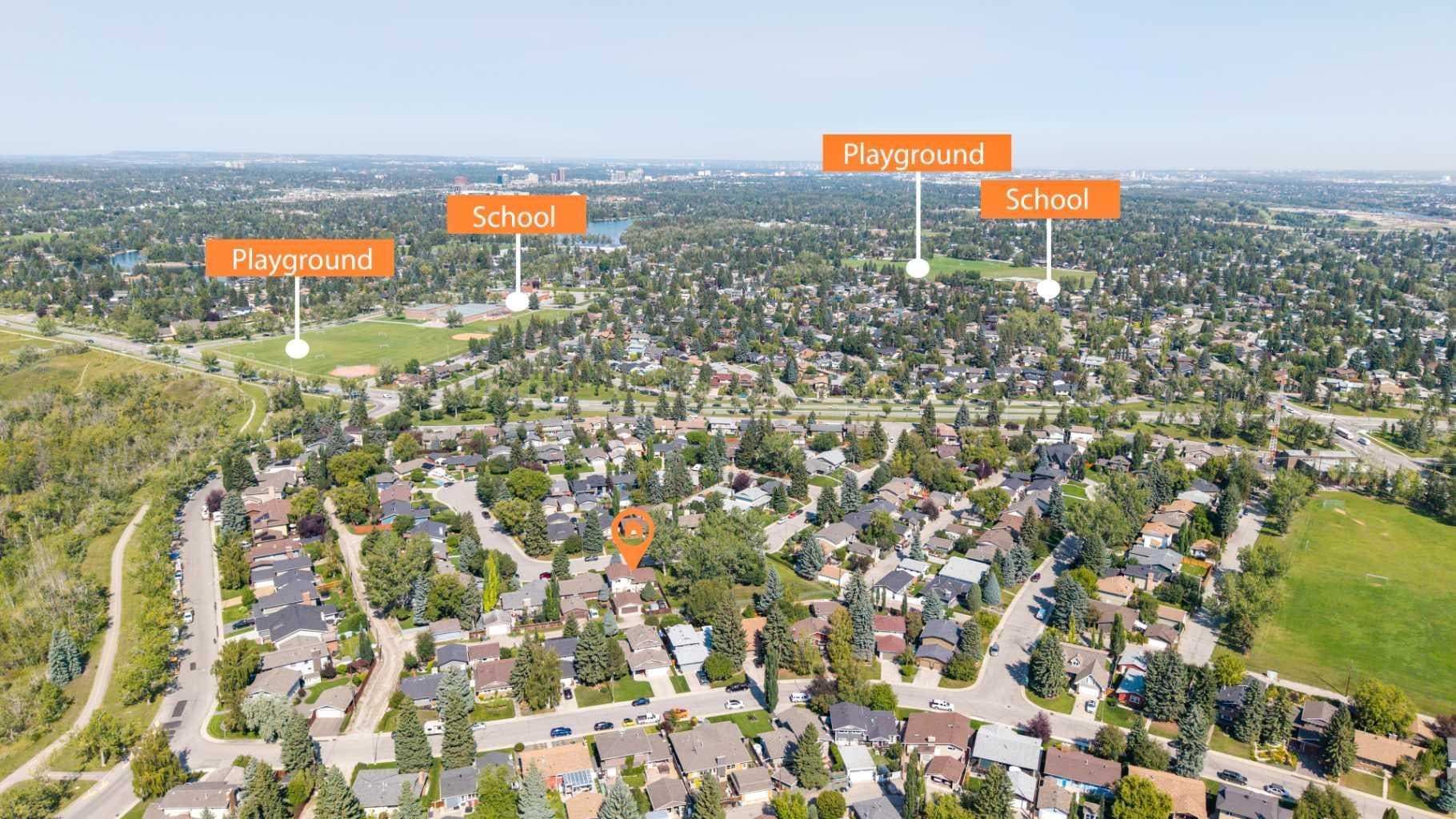 256 Parkwood Close SE