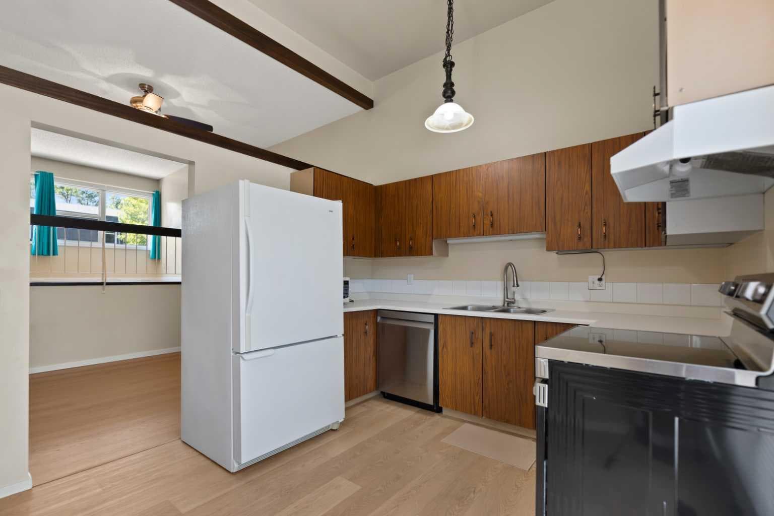31 Brae Glen Court SW
