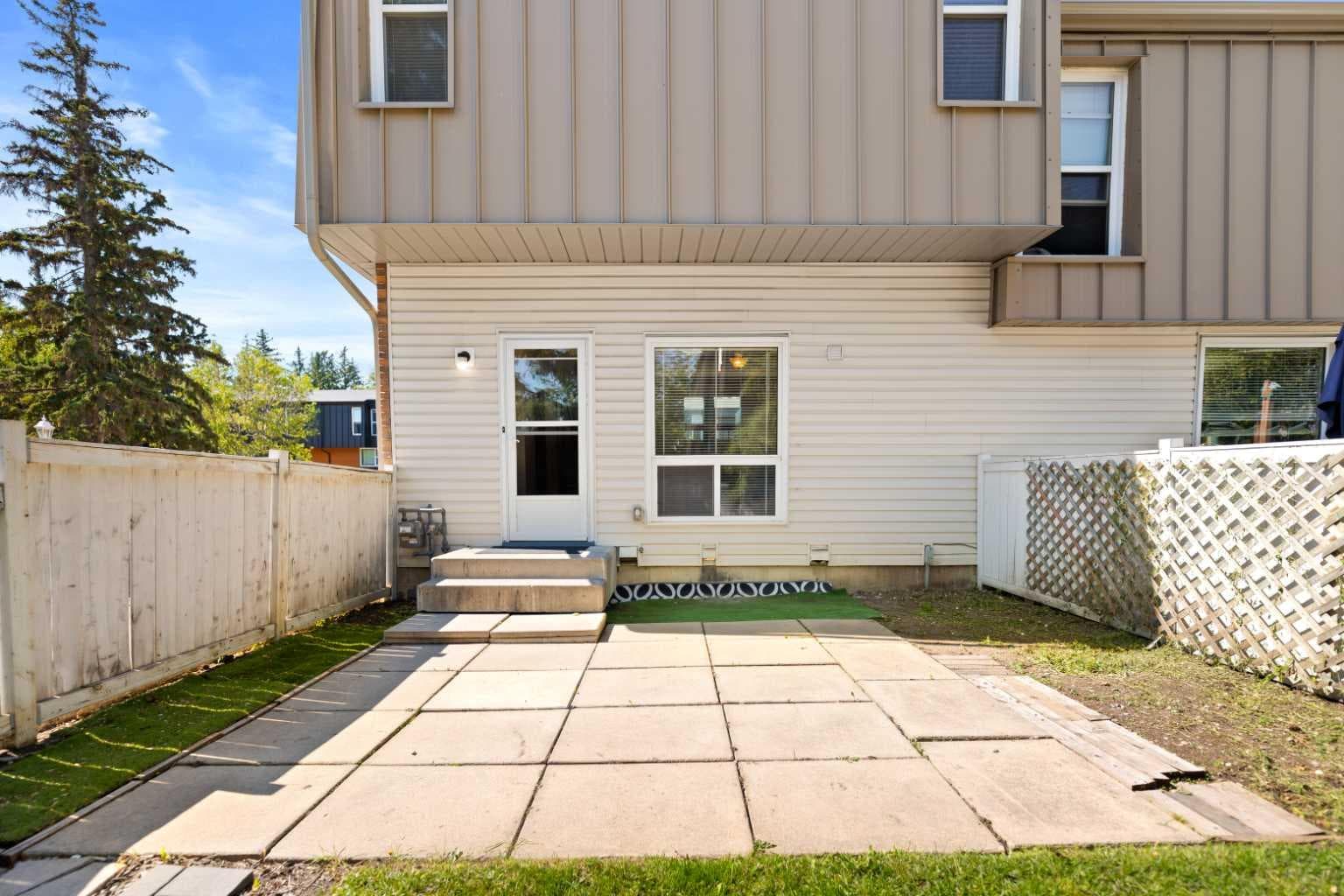 31 Brae Glen Court SW