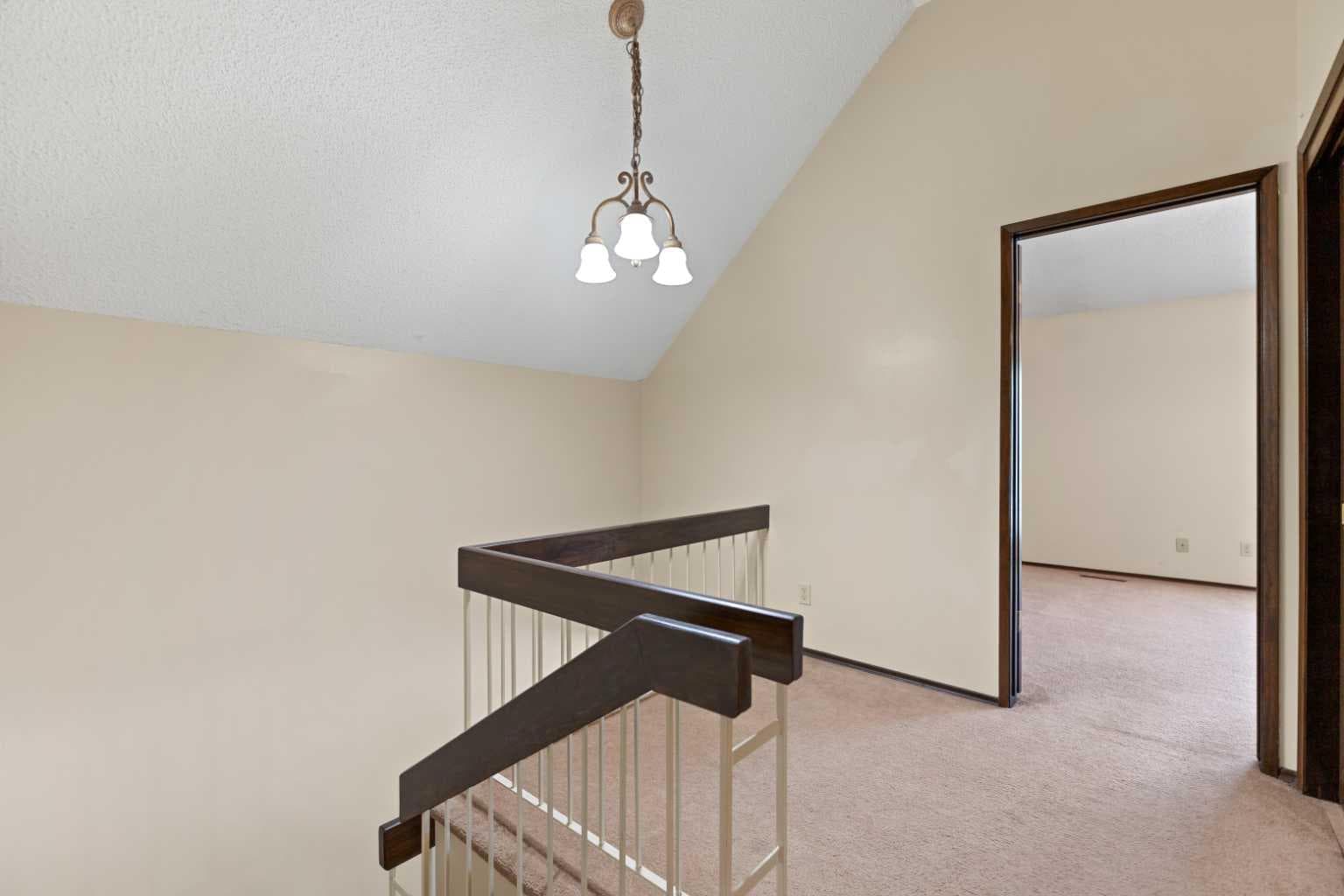 31 Brae Glen Court SW