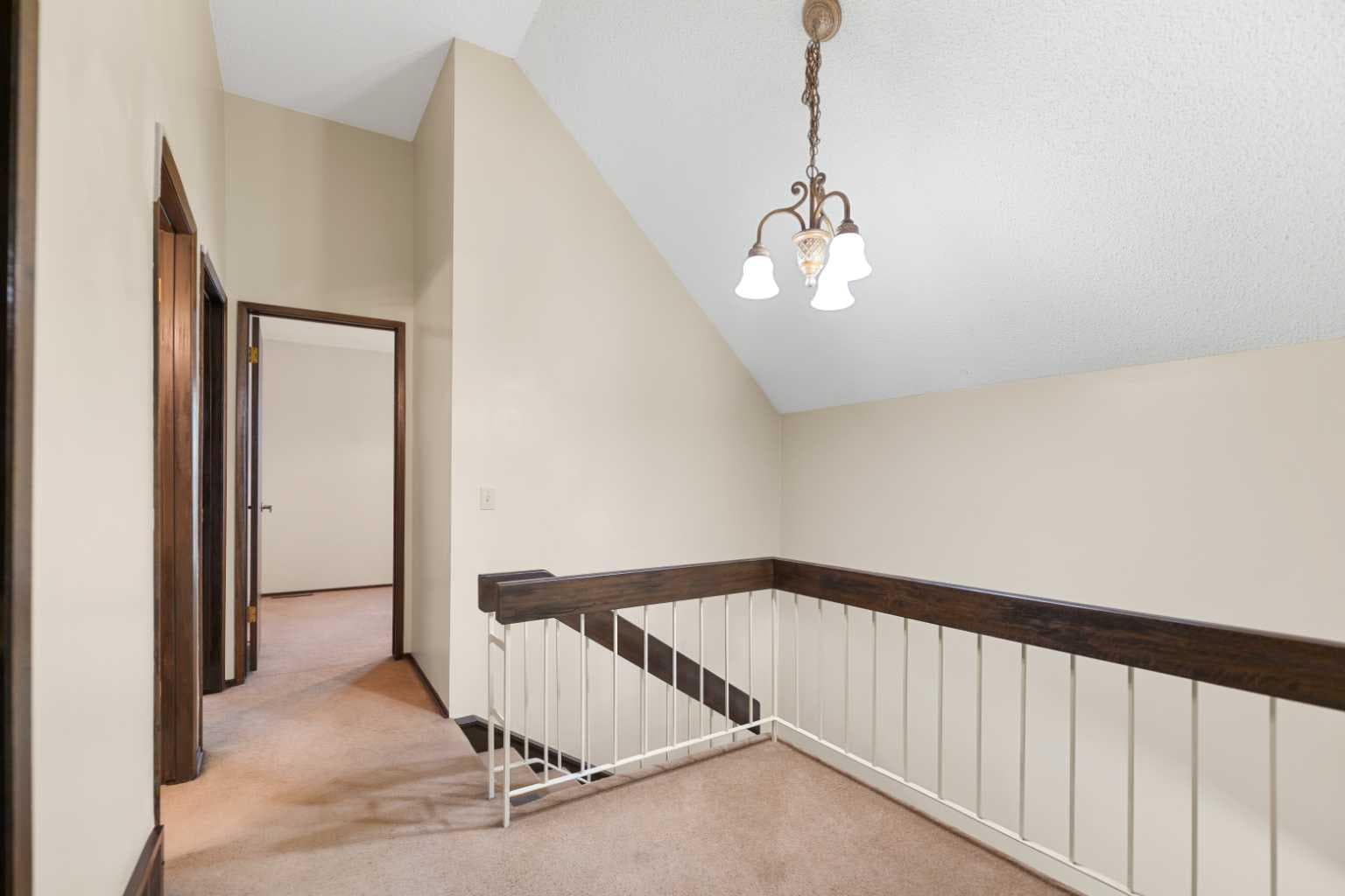 31 Brae Glen Court SW
