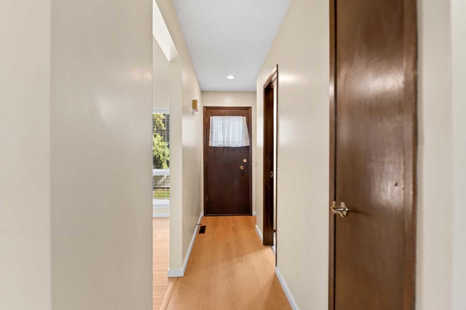 31 Brae Glen Court SW