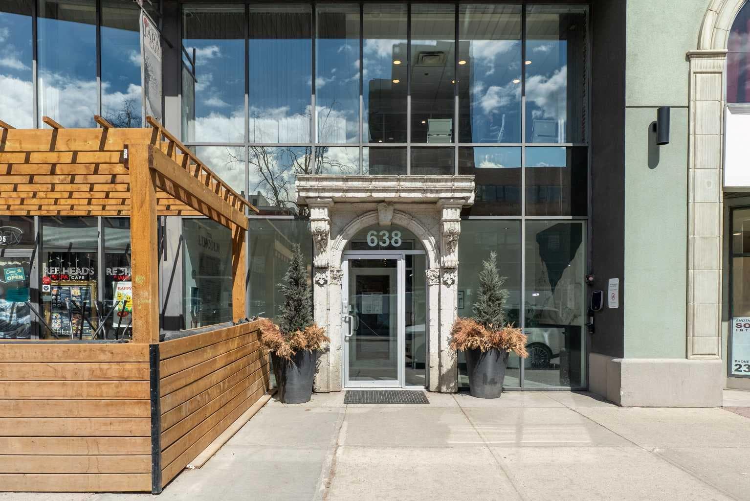 311, 638 11 Avenue SW
