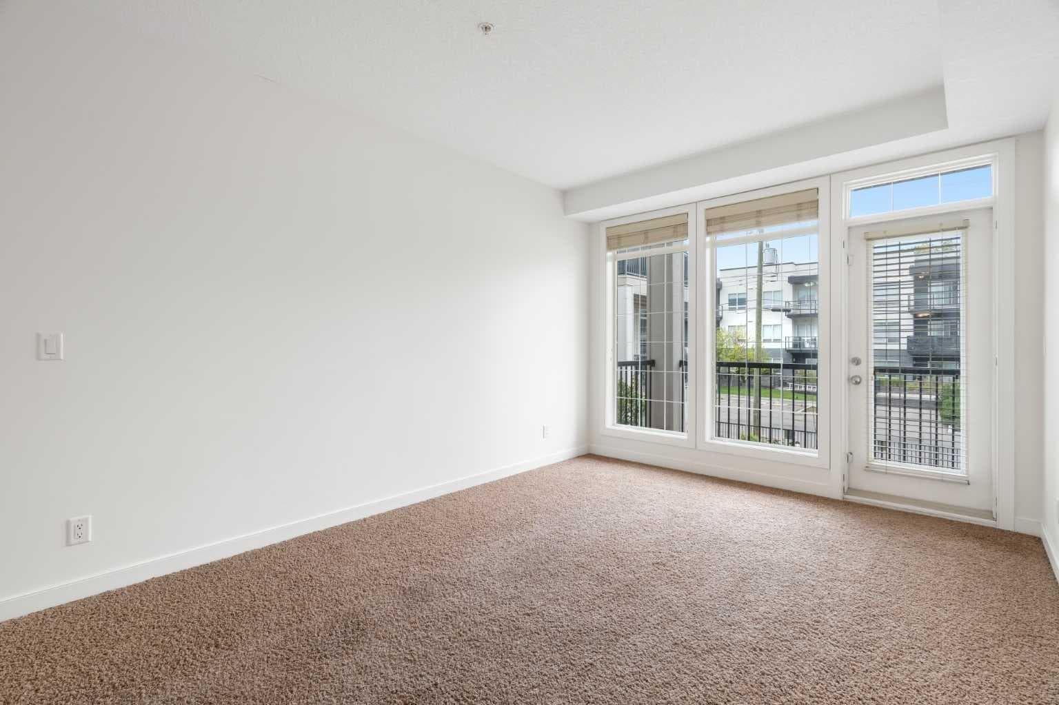 210, 15304 Bannister Road SE