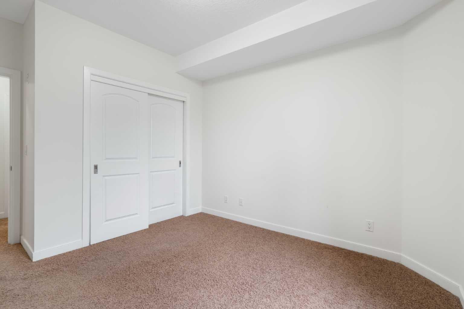 210, 15304 Bannister Road SE