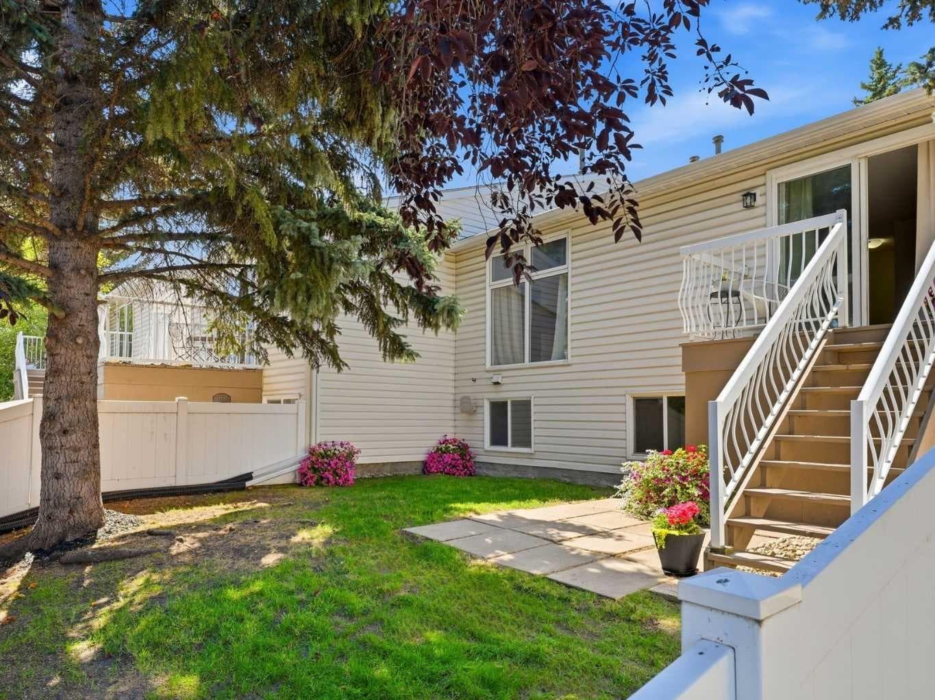 237 Sabrina Way SW