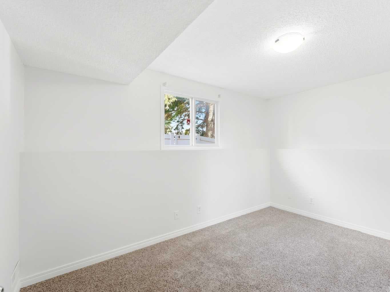 237 Sabrina Way SW