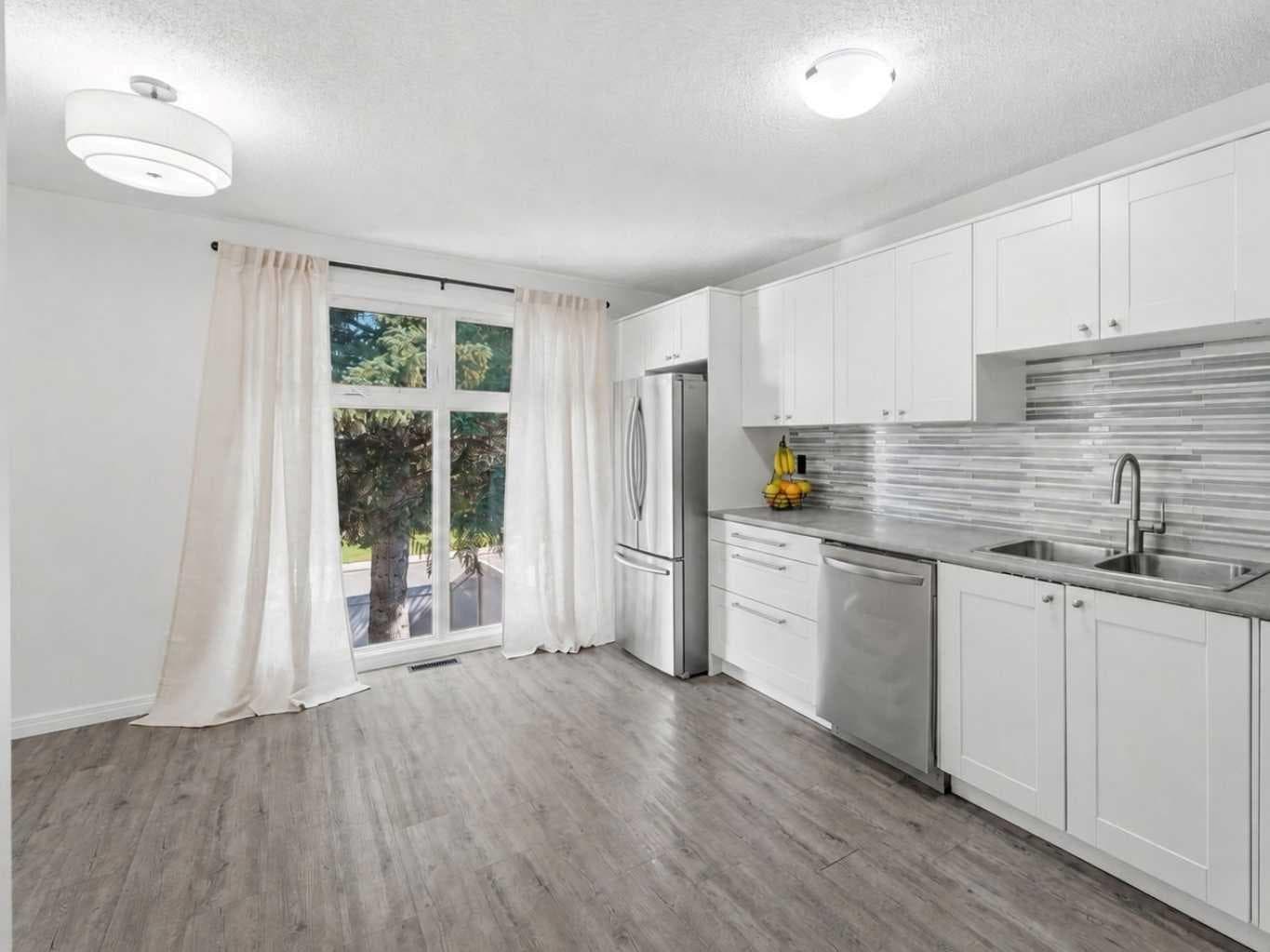 237 Sabrina Way SW