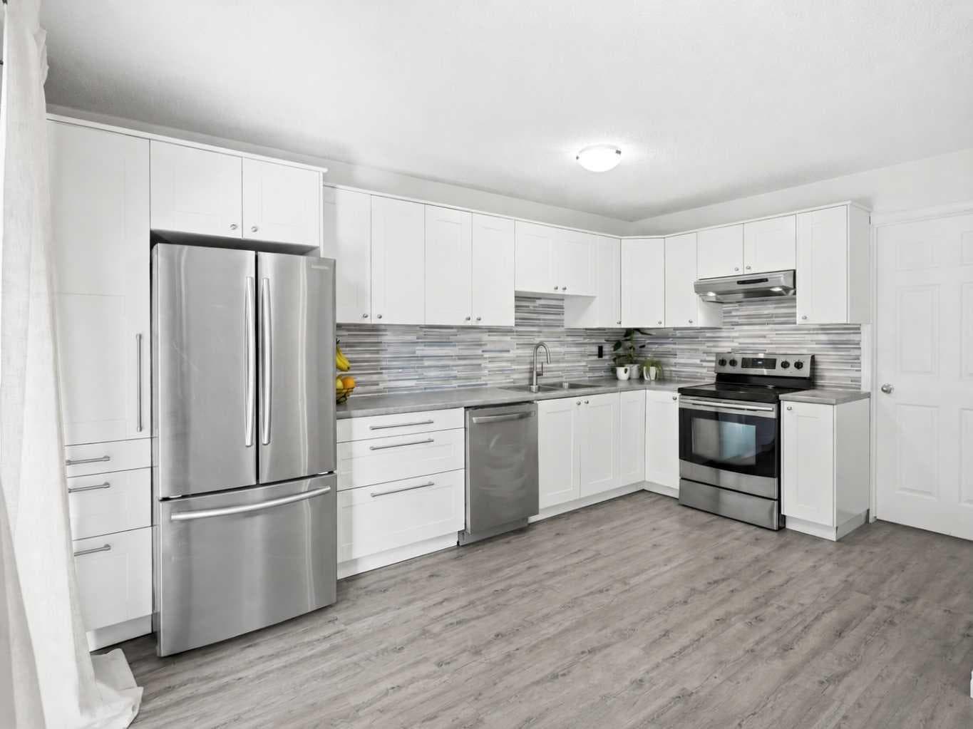 237 Sabrina Way SW