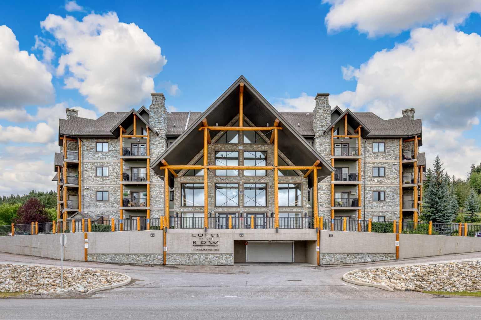 117, 77 George Fox Trail W