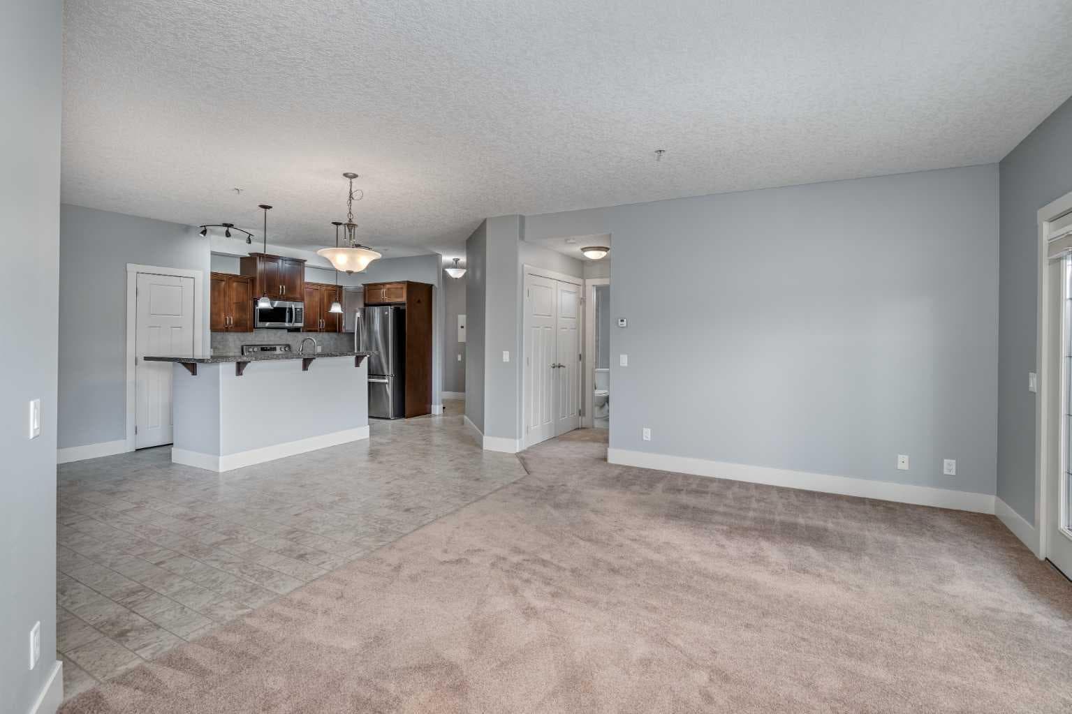 117, 77 George Fox Trail W