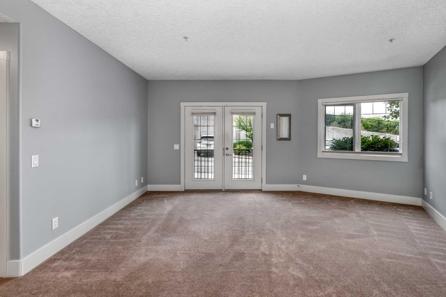 117, 77 George Fox Trail W