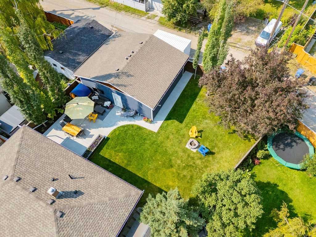 77 Westwood Drive SW