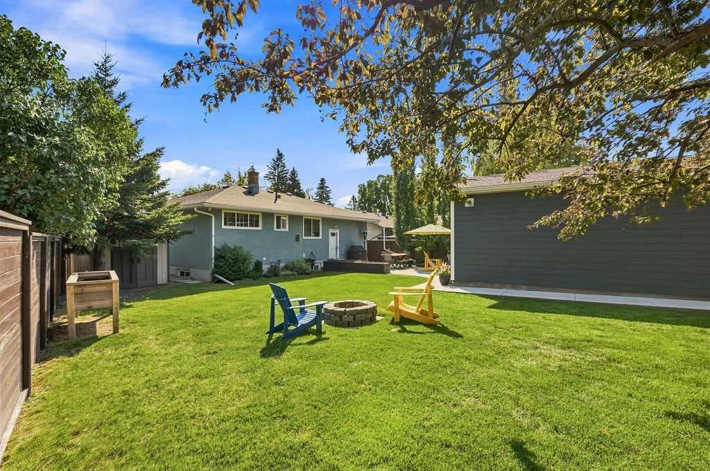 77 Westwood Drive SW