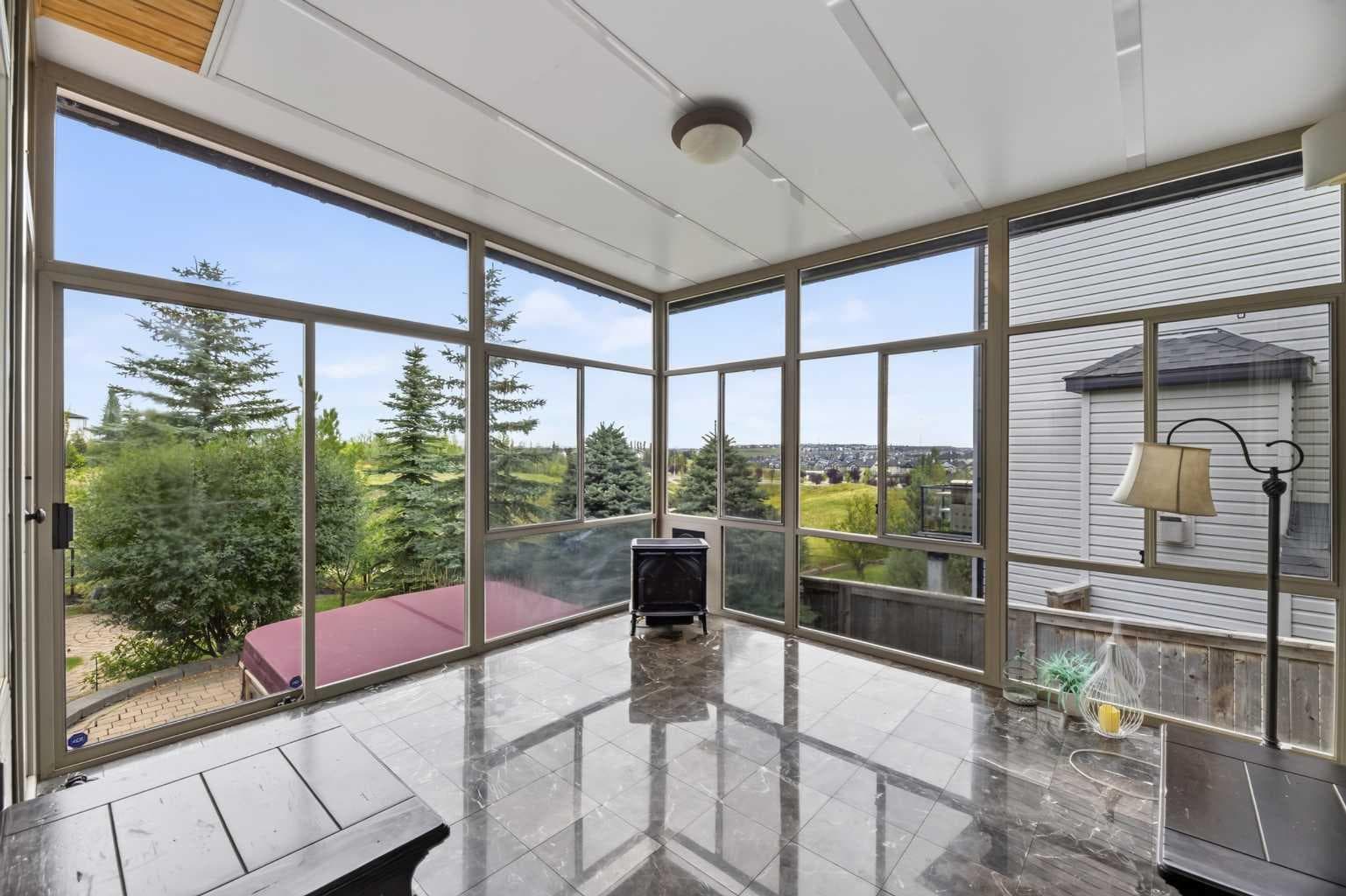 50 Kincora Park NW