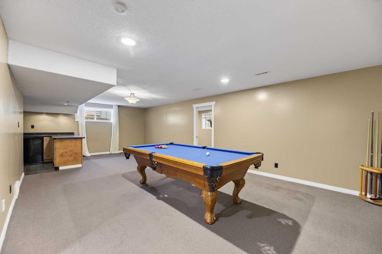 50 Kincora Park NW