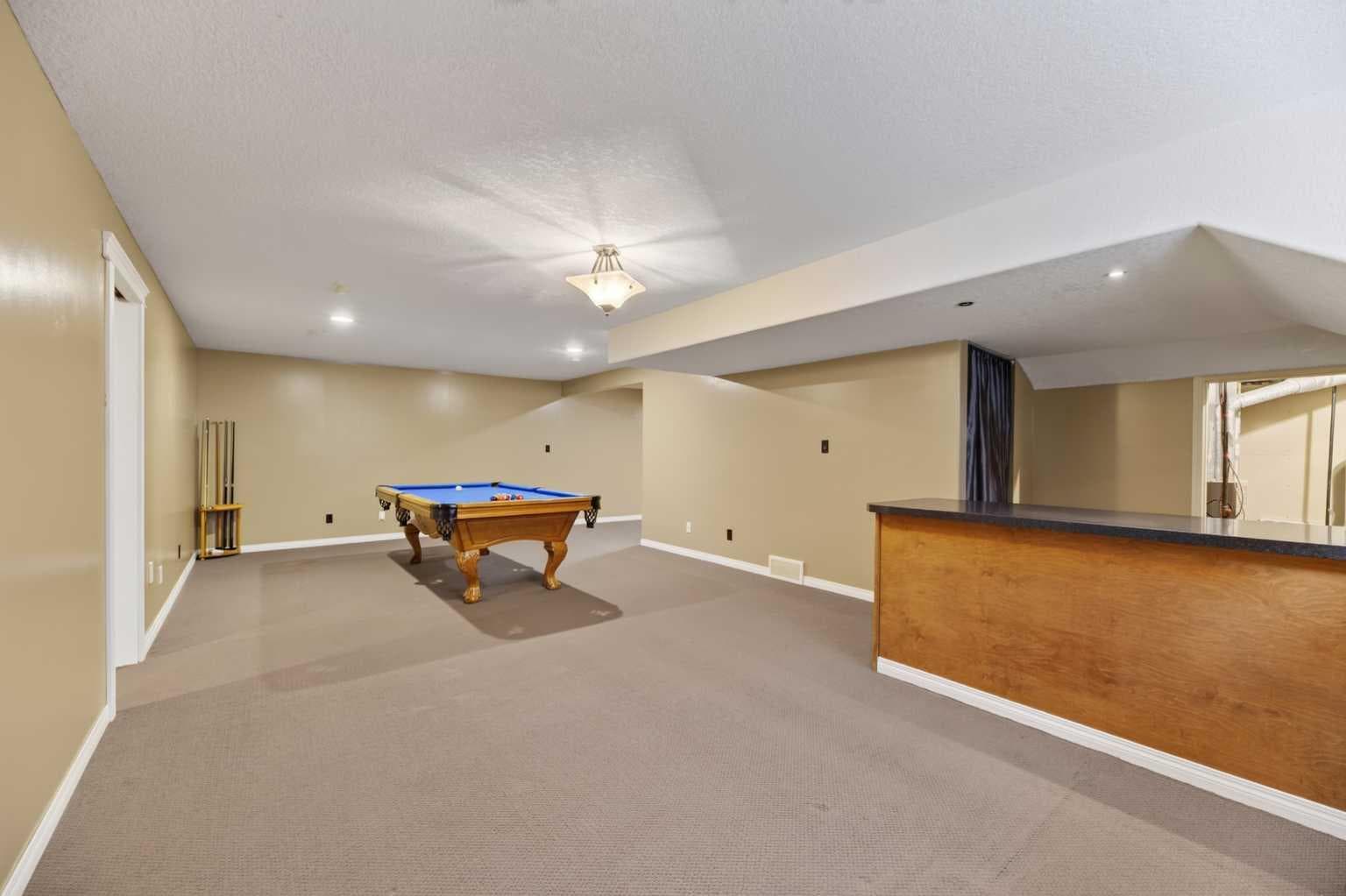 50 Kincora Park NW
