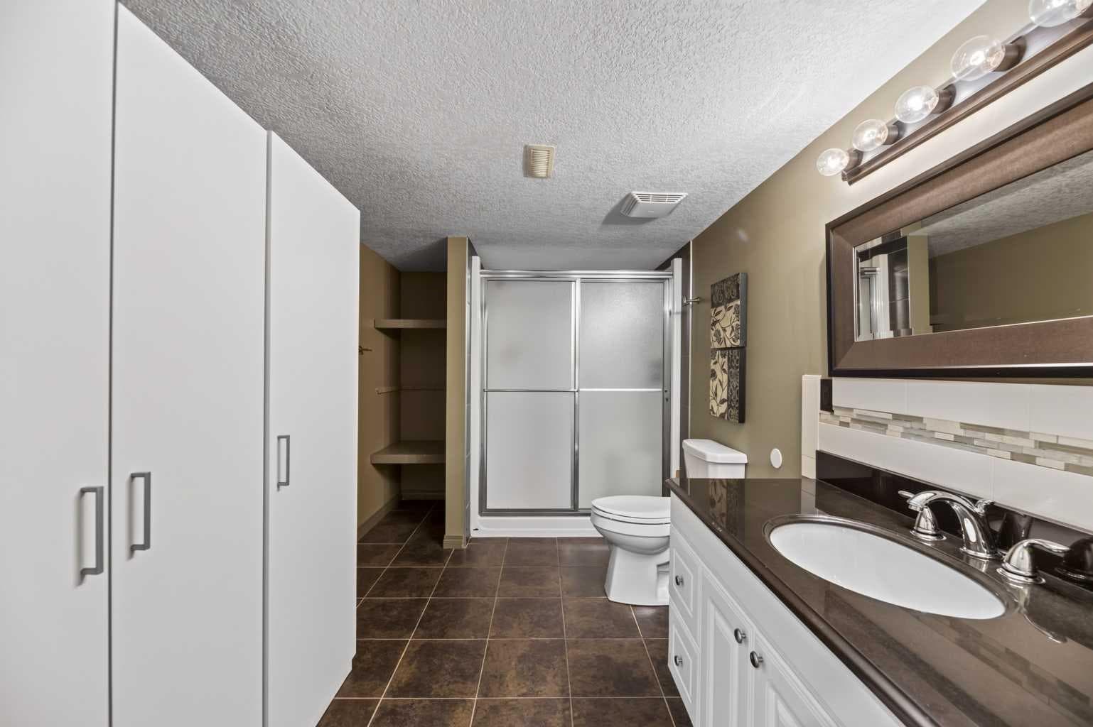 50 Kincora Park NW