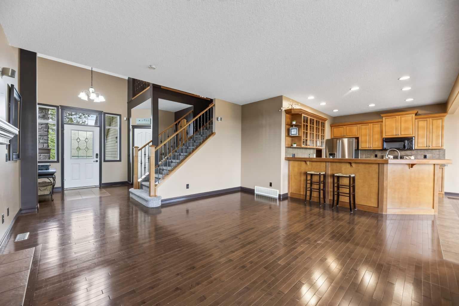 50 Kincora Park NW