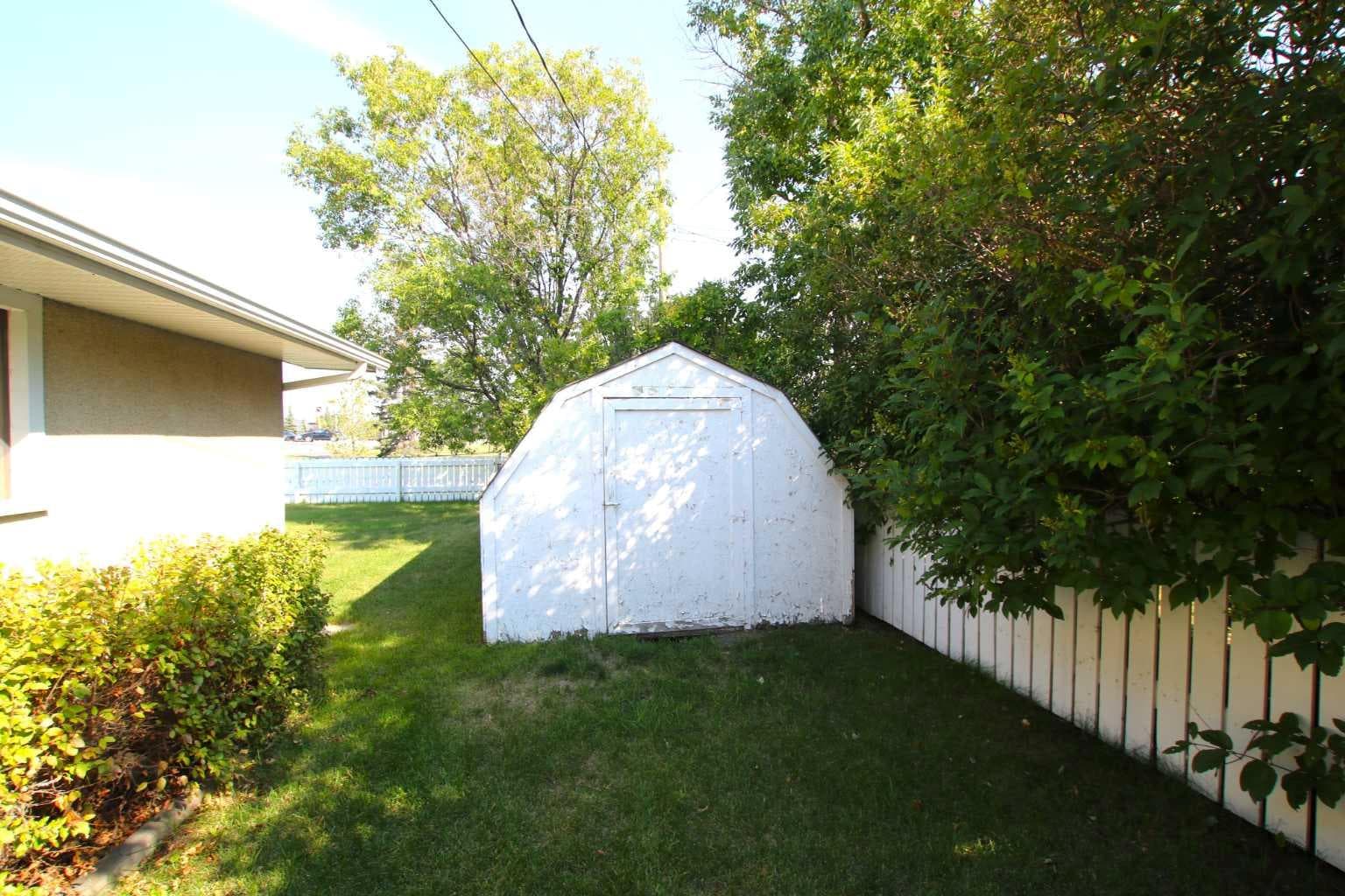 108 Flett Drive NE