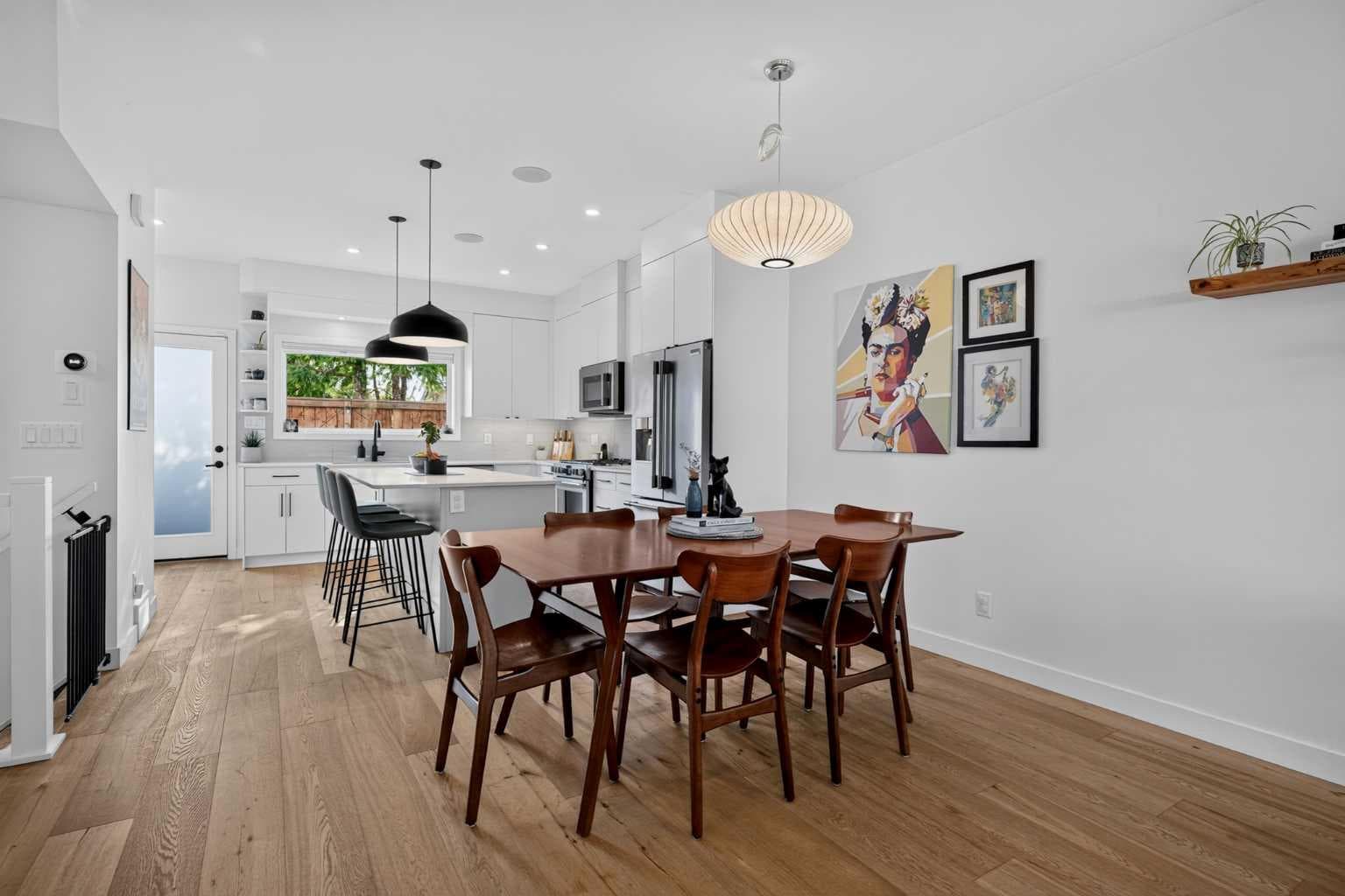1950 12 Street NW