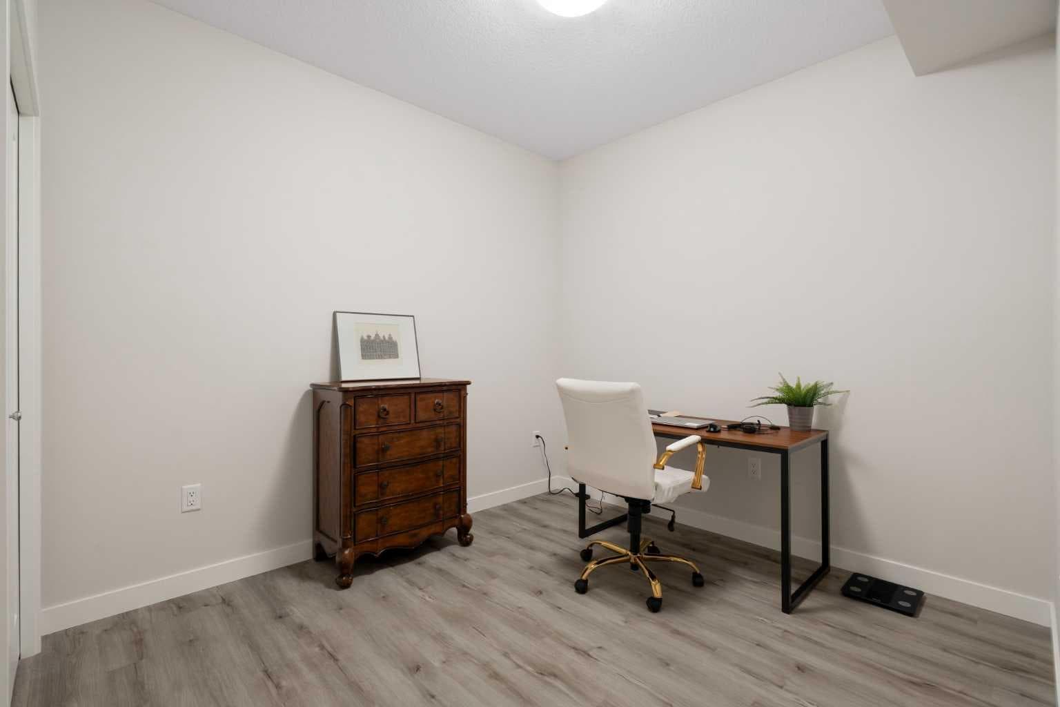 209, 25 Walgrove Walk SE